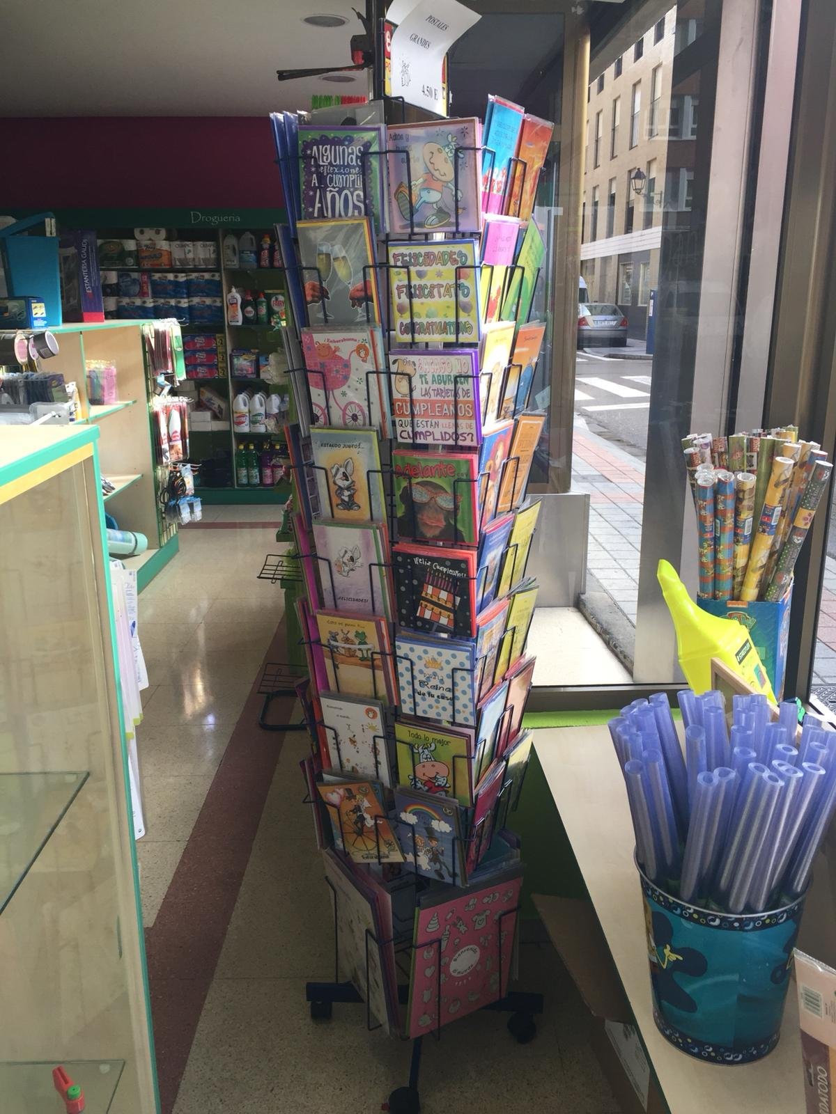 Papelería en El Soportal de San Pablo